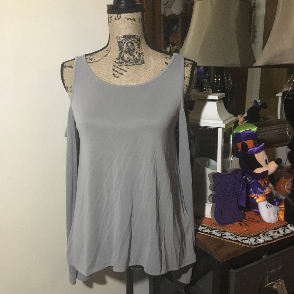 Hollister Gray Cold Shoulder Top